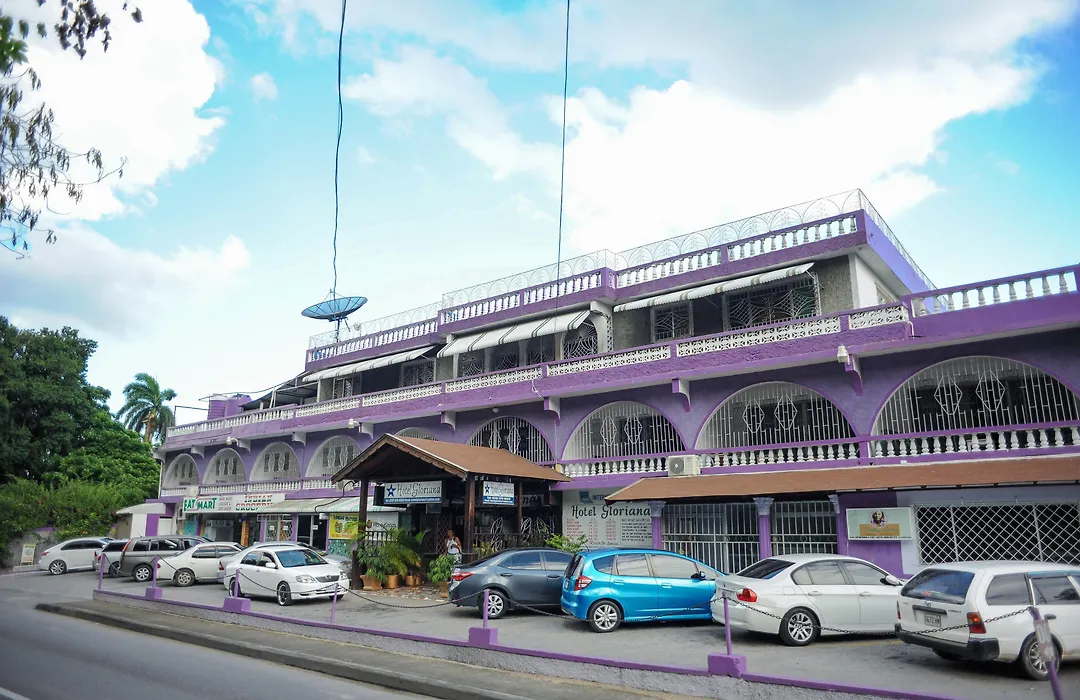Hotel Glorianna-1